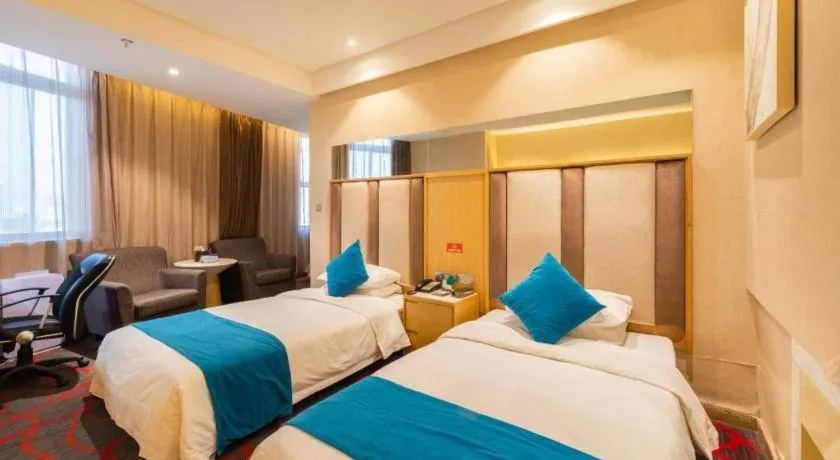 Bed in Xian Leica Hotel