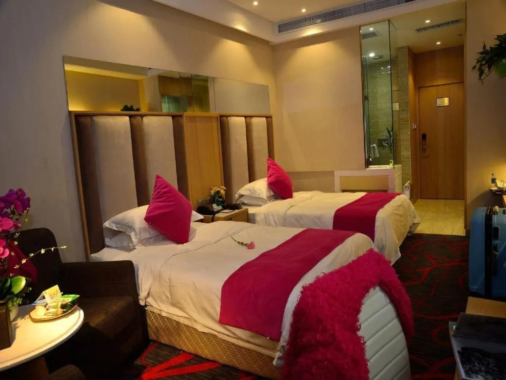 Bed in Xian Leica Hotel