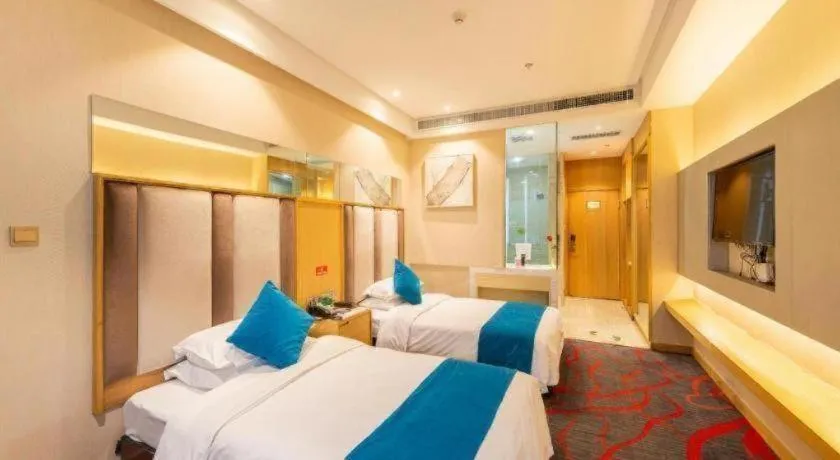 Bed in Xian Leica Hotel