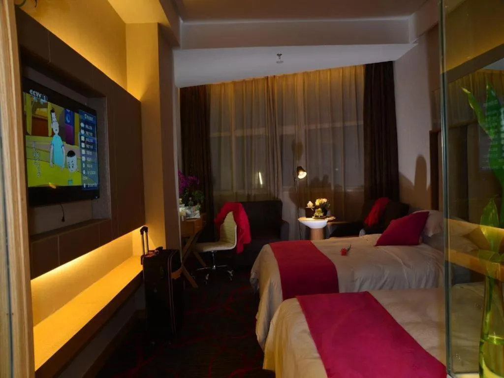 Bed in Xian Leica Hotel