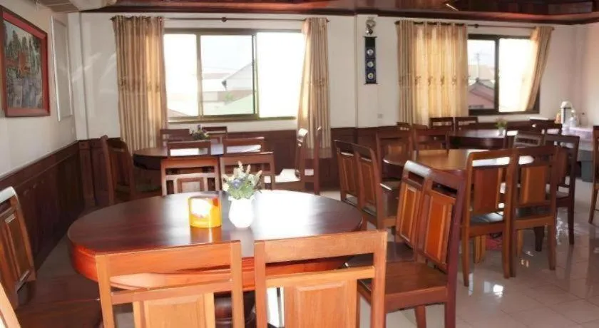 Sisavath Hotel