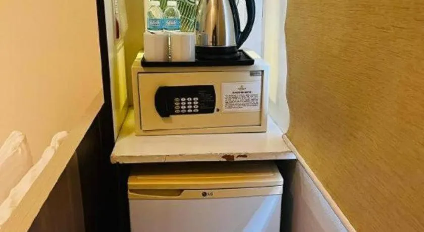 Majestic Hotel Manila - Formerly Octagon Mansion Hotel Manila