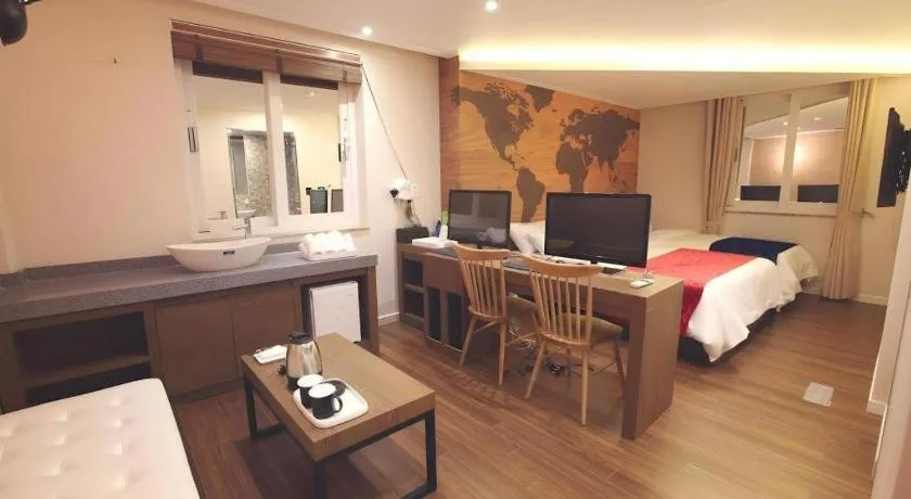 Bed in Jeju Lux Hotel