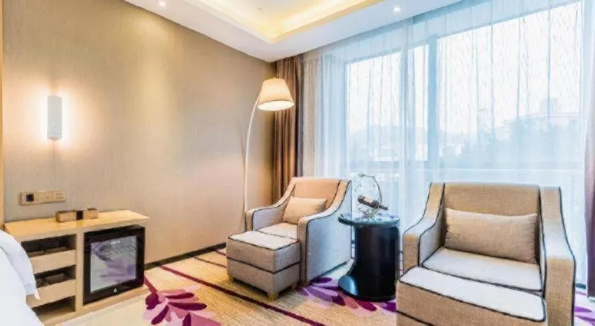 Lavande Hotel Zhaoqing government Dinghu Mountain Scenic Spot