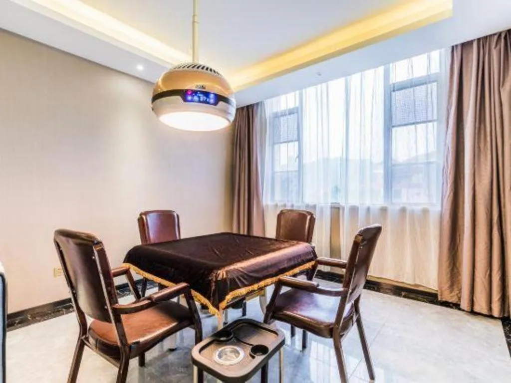 Lavande Hotel Zhaoqing government Dinghu Mountain Scenic Spot