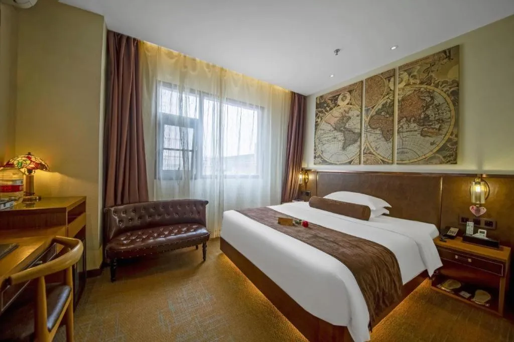 Bed in James Joyce Coffetel Xi'an Lingtong The Terracotta Army Huaqingchi University Town Metro Station