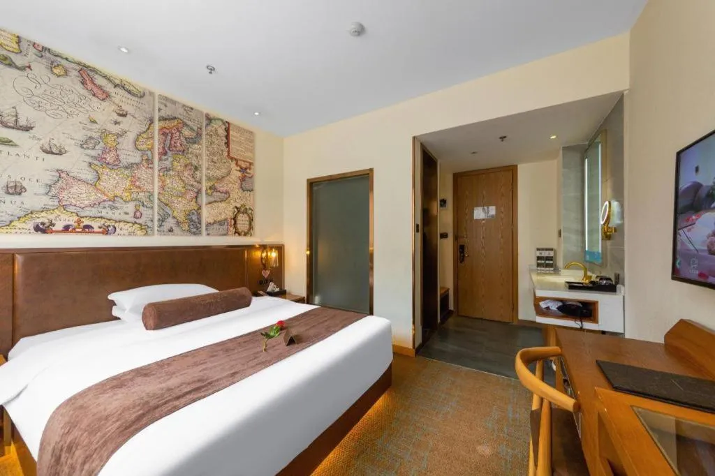 Bed in James Joyce Coffetel Xi'an Lingtong The Terracotta Army Huaqingchi University Town Metro Station