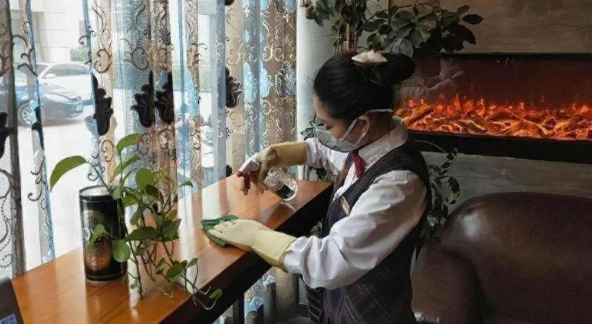 James Joyce Coffetel Xi'an Lingtong The Terracotta Army Huaqingchi University Town Metro Station