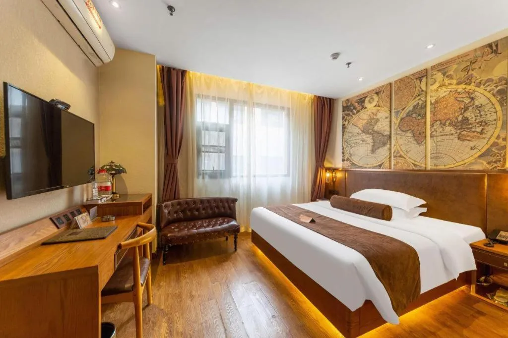 Bed in James Joyce Coffetel Xi'an Lingtong The Terracotta Army Huaqingchi University Town Metro Station