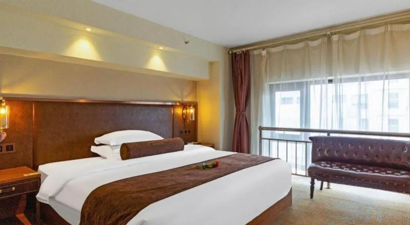 Bed in James Joyce Coffetel Xi'an Lingtong The Terracotta Army Huaqingchi University Town Metro Station