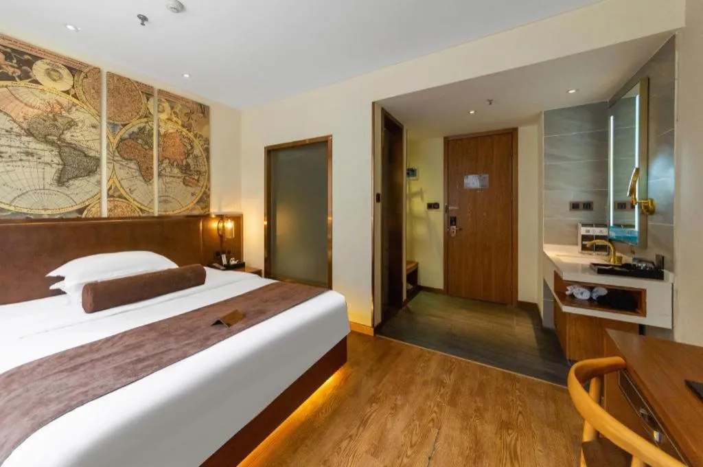 Bed in James Joyce Coffetel Xi'an Lingtong The Terracotta Army Huaqingchi University Town Metro Station