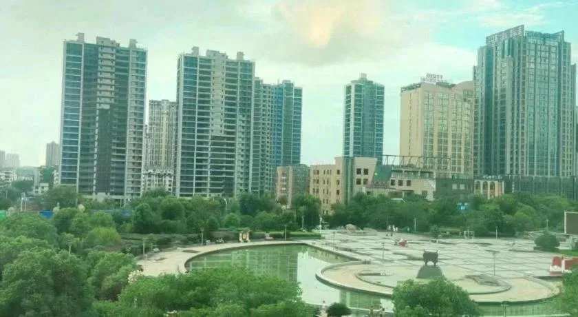 Lavande Hotels Xinyu Chengbei Square