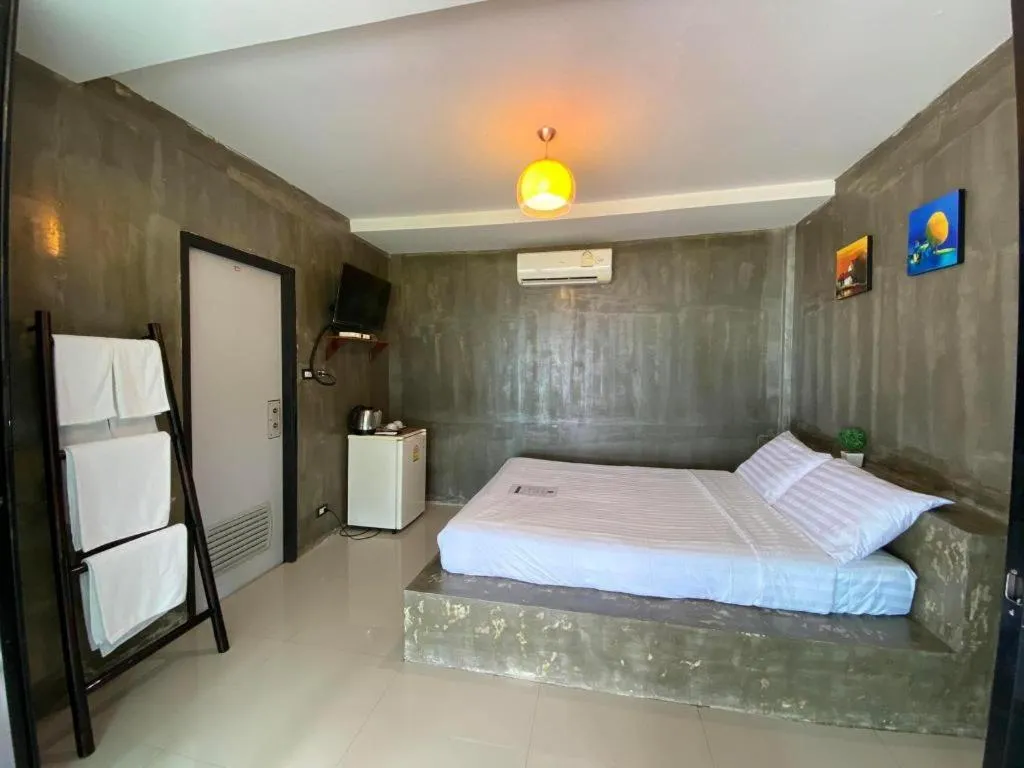 Bed in Rim Kaeng resort