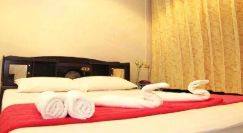 Bed in Rim Kaeng resort