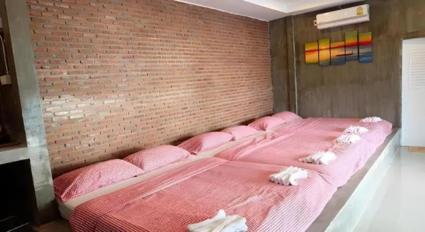 Bed in Rim Kaeng resort