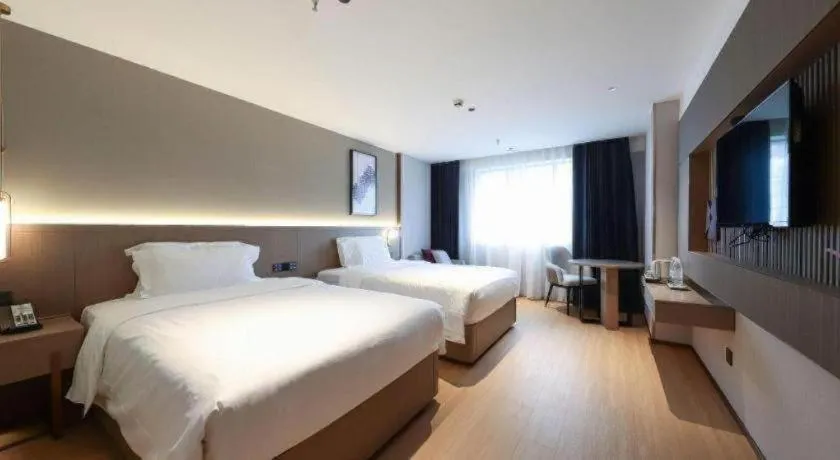 Bed in Lavande Hotels Guangzhou Fangcun Huadiwan Metro Station