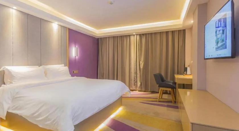 Bed in Lavande Hotels Guangzhou Fangcun Huadiwan Metro Station