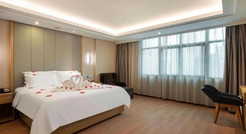 Bed in Lavande Hotels Guangzhou Fangcun Huadiwan Metro Station