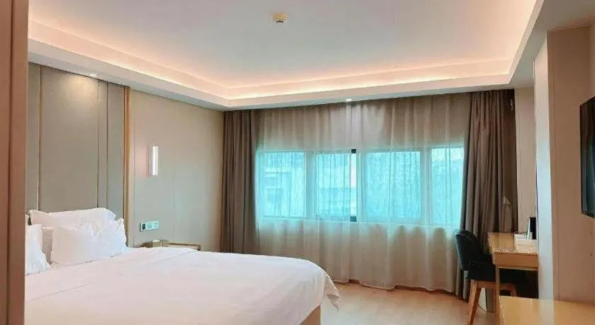 Bed in Lavande Hotels Guangzhou Fangcun Huadiwan Metro Station