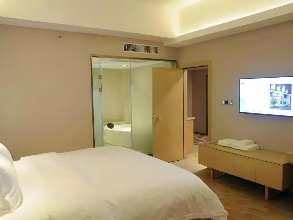 Bed in Lavande Hotels Guangzhou Fangcun Huadiwan Metro Station