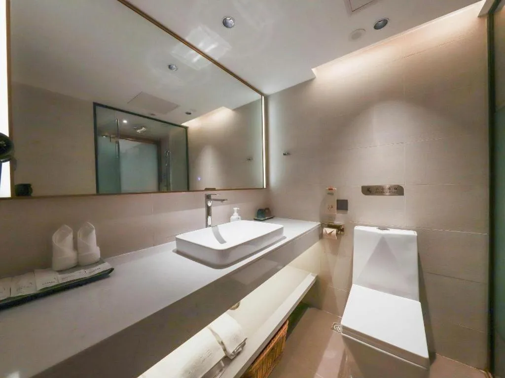 Lavande Hotels Guangzhou Fangcun Huadiwan Metro Station