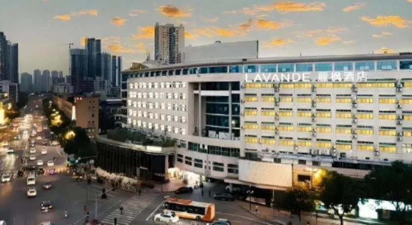 Lavande Hotels Guangzhou Fangcun Huadiwan Metro Station