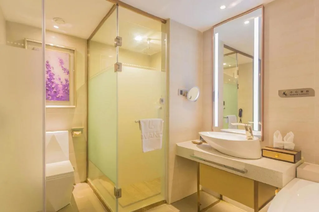 Lavande Hotels Guangzhou Fangcun Huadiwan Metro Station