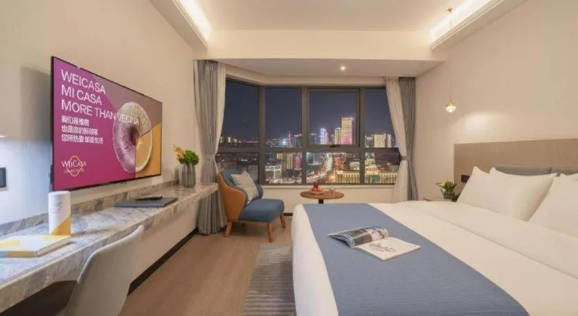 Bed in Kunming Guihua Hotel