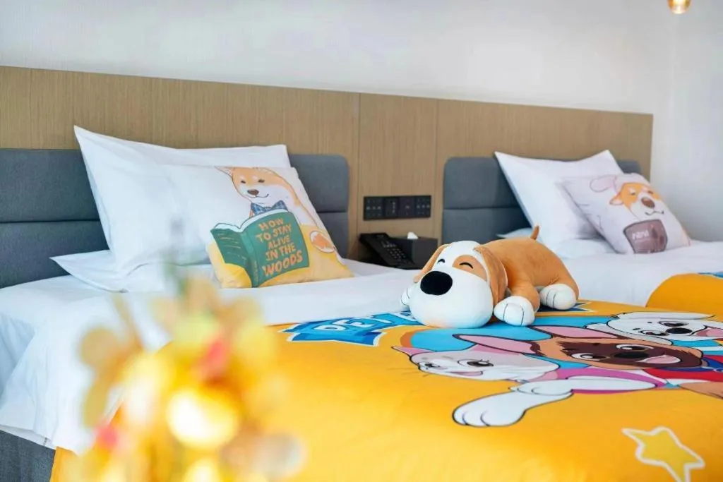 Bed in Kunming Guihua Hotel