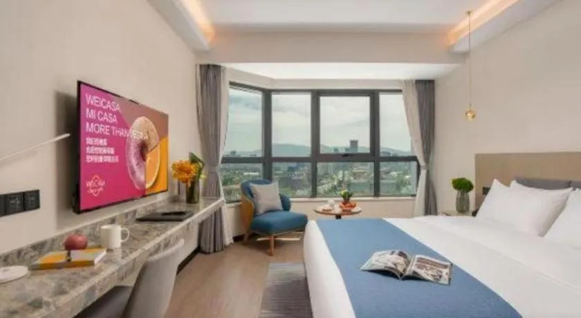 Bed in Kunming Guihua Hotel