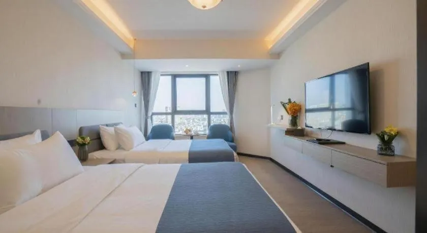 Bed in Kunming Guihua Hotel