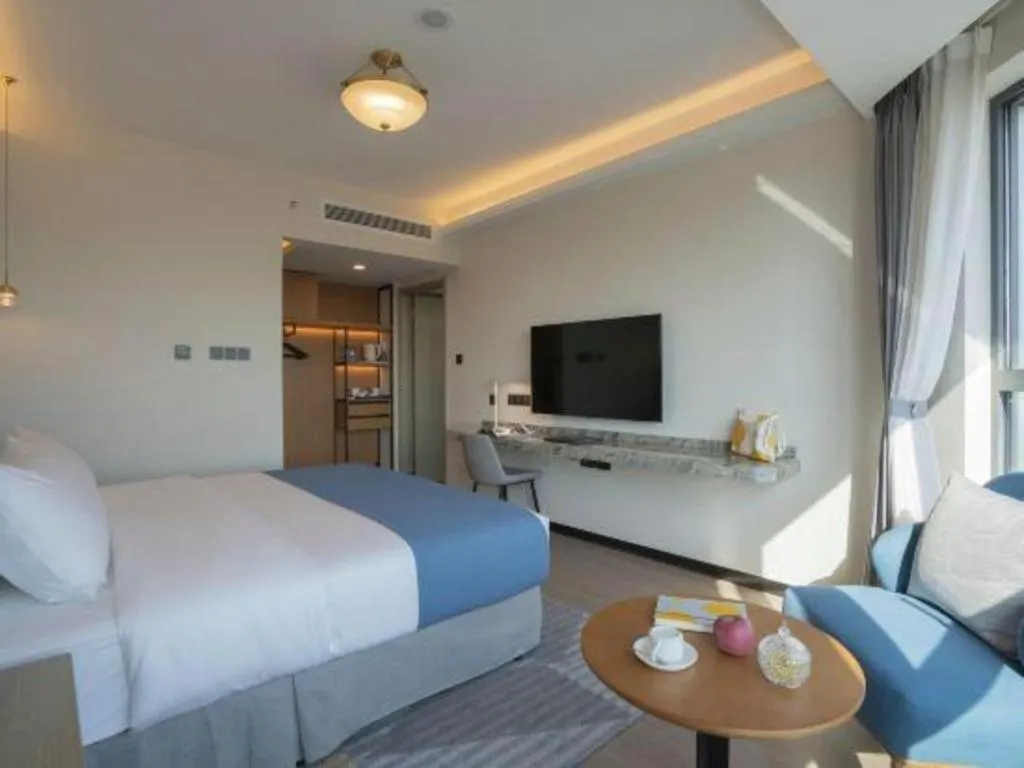 Bed in Kunming Guihua Hotel