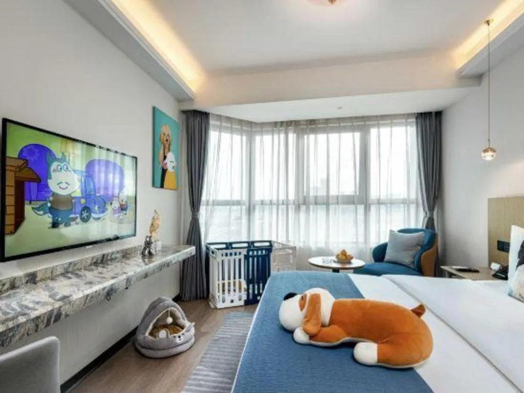 Bed in Kunming Guihua Hotel