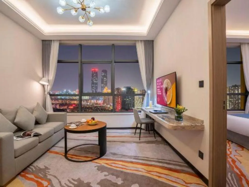 Bed in Kunming Guihua Hotel