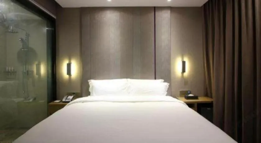 Bed in Lavande Hotels·Qingyuan Jinbiwan
