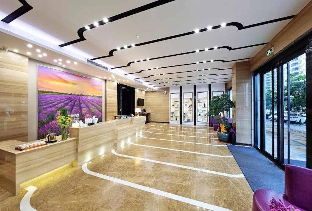 Lavande Hotels·Qingyuan Jinbiwan