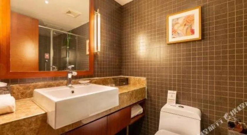 Yitel Collection Shenyang Imperial Palace Zhongjie Metro Station