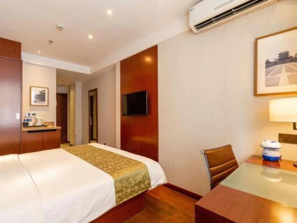 Bed in Yitel Collection Shenyang Imperial Palace Zhongjie Metro Station