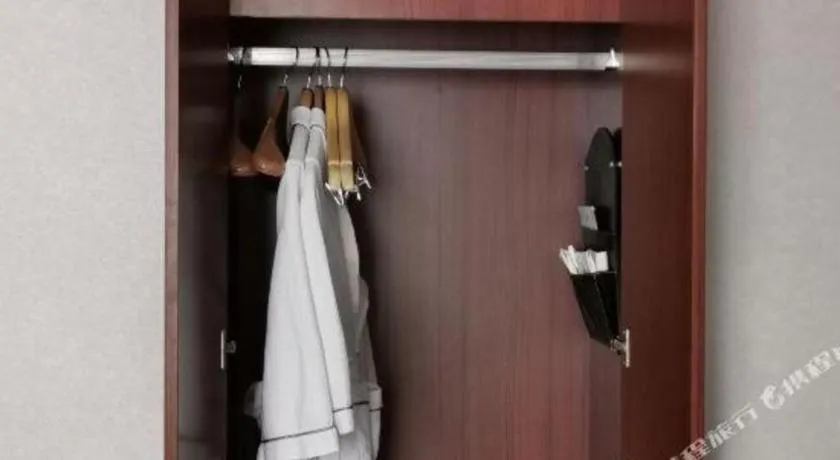 Yitel Collection Shenyang Imperial Palace Zhongjie Metro Station