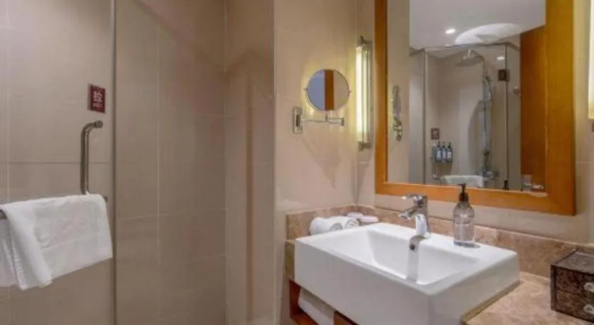 Yitel Collection Shenyang Imperial Palace Zhongjie Metro Station