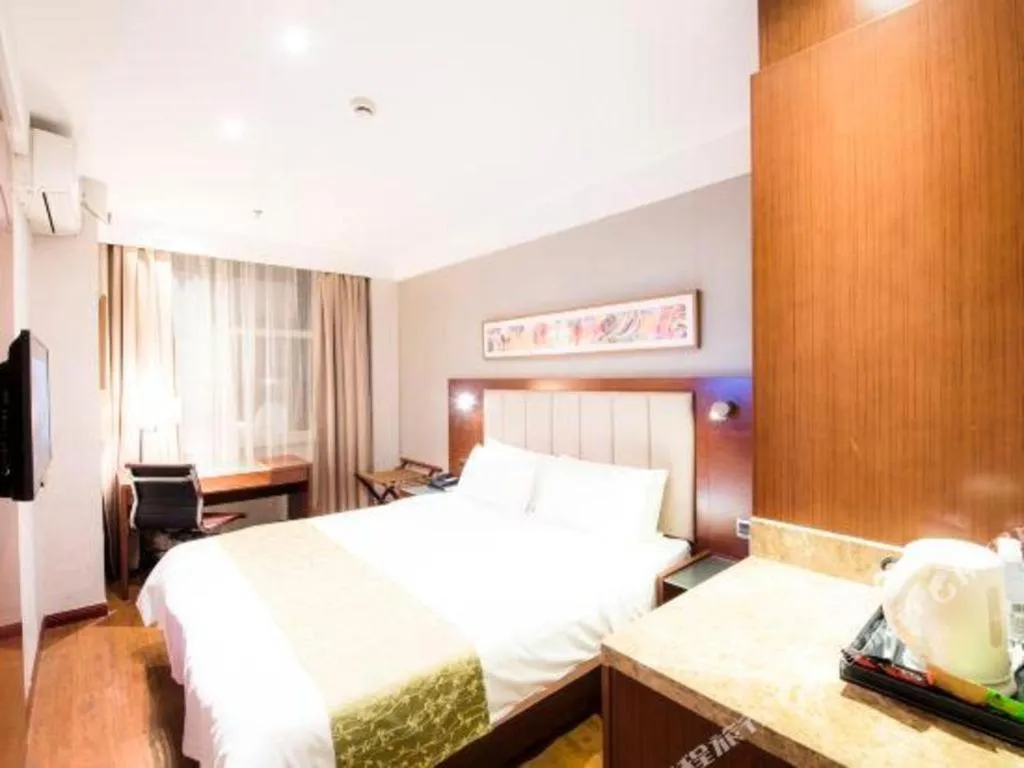 Bed in Yitel Collection Shenyang Imperial Palace Zhongjie Metro Station