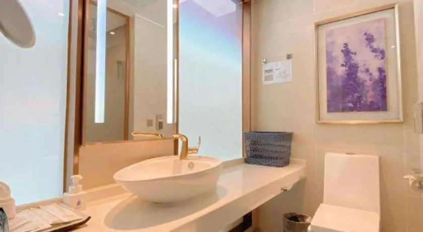 Lavande Hotel Zhongshan Dayong Rosewood Cultural Expo City