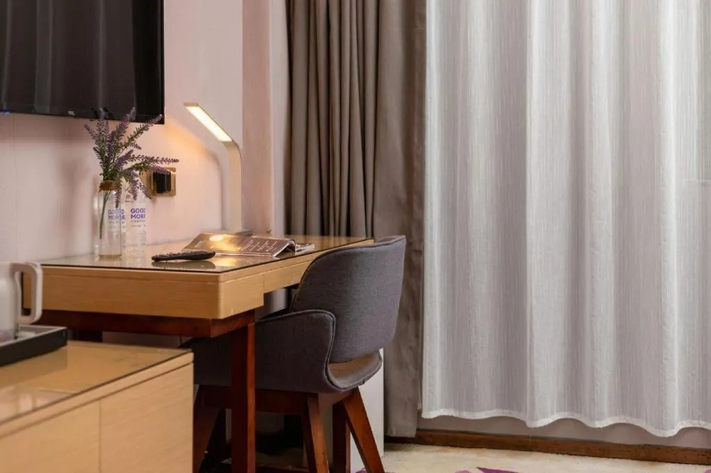 Lavande Hotel Zhongshan Dayong Rosewood Cultural Expo City