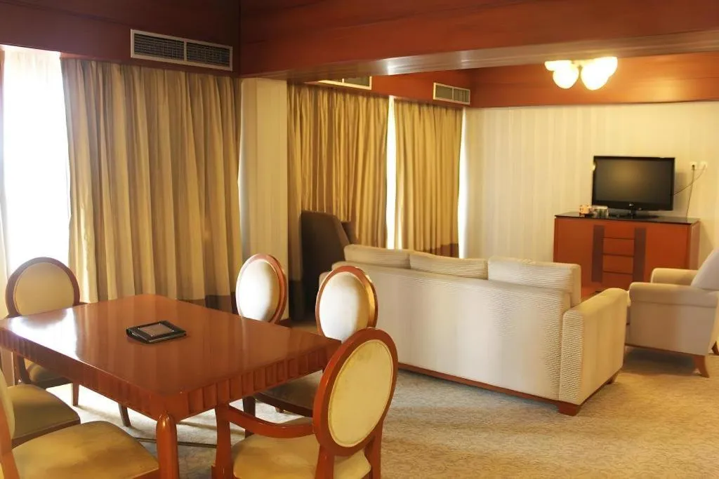 Labersa Grand Hotel &Convention Center