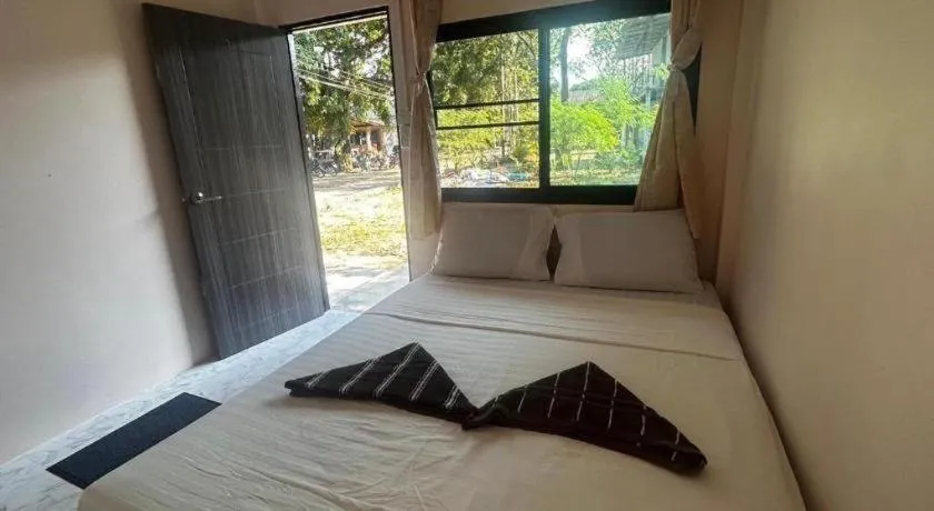 Bed in Chomjan Hostel