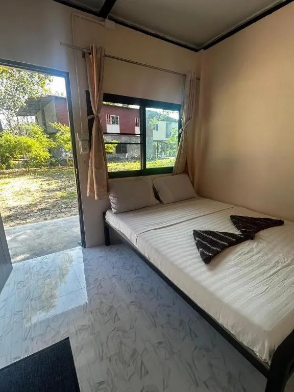 Bed in Chomjan Hostel