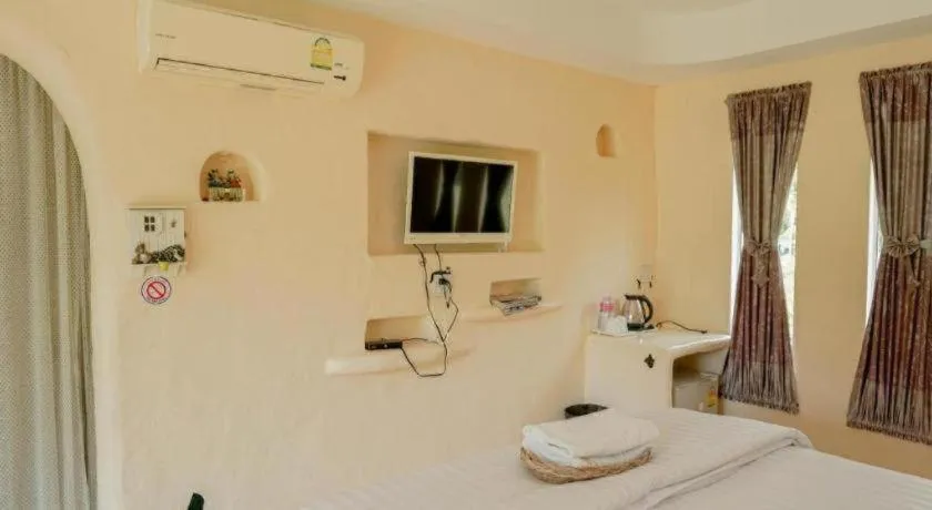 Bed in Dandelion Resort