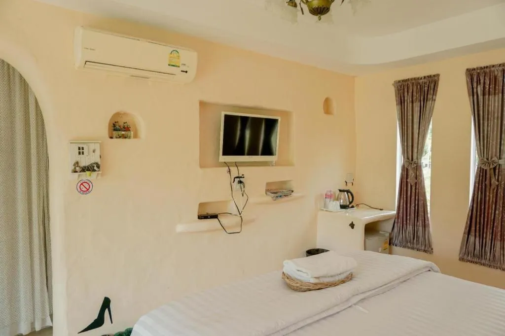 Bed in Dandelion Resort