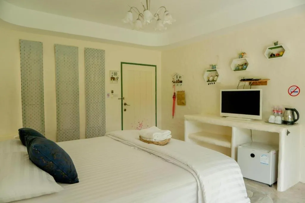 Bed in Dandelion Resort