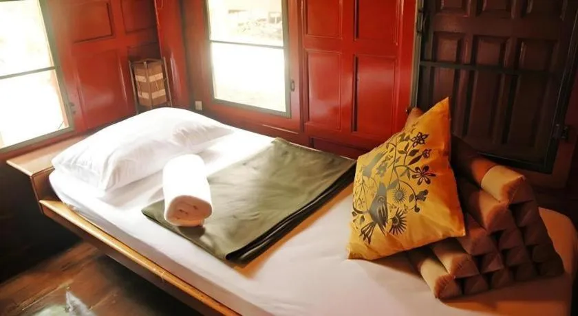Bed in Doembang Villa